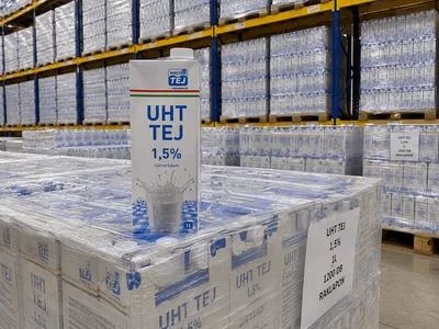 UHT tartós tej 1,5% 1L — 1200 db raklapon